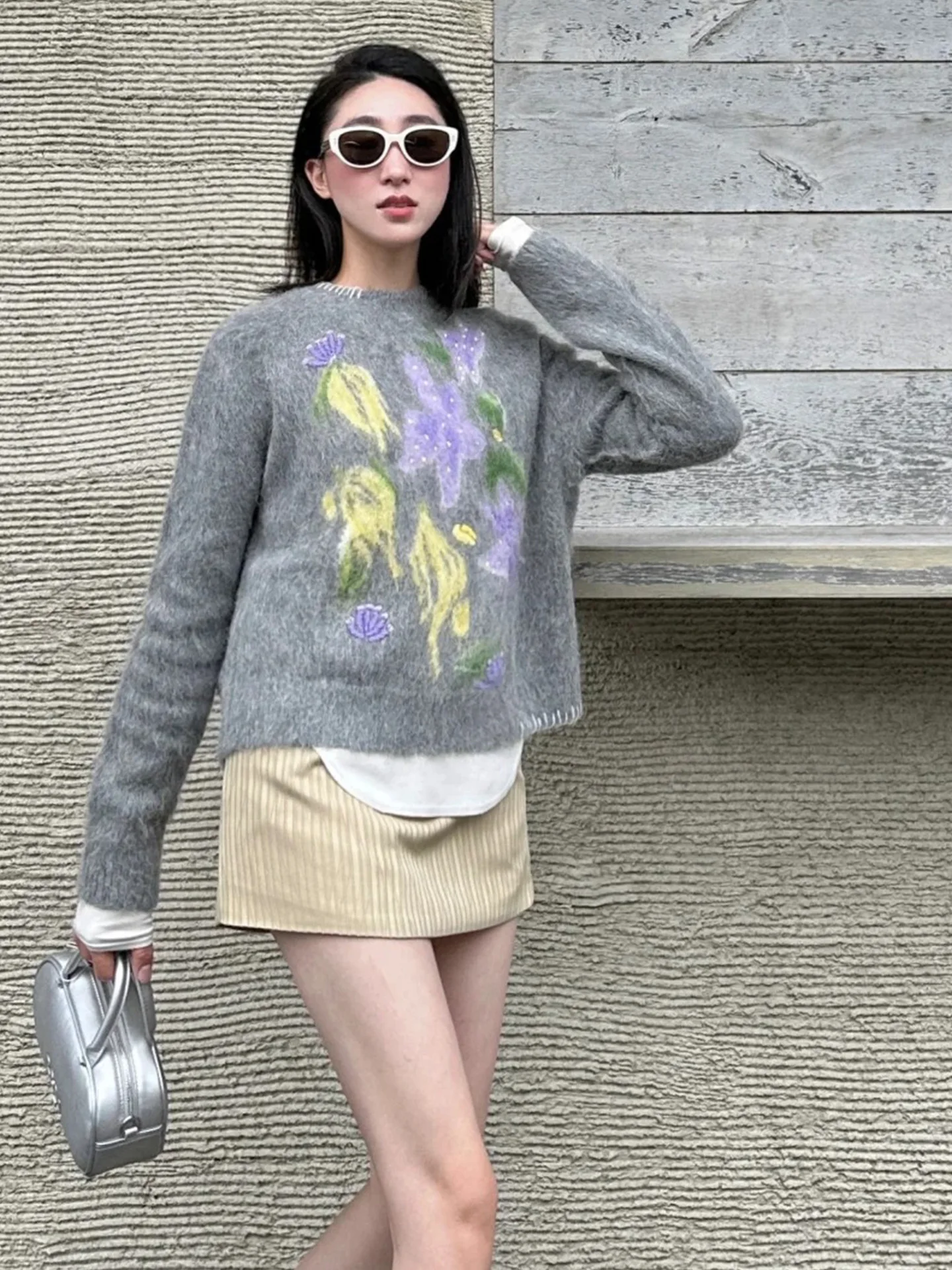 Осень 2024 новый бархатный свободный свитер из смешанного цвета альпаки с цветами