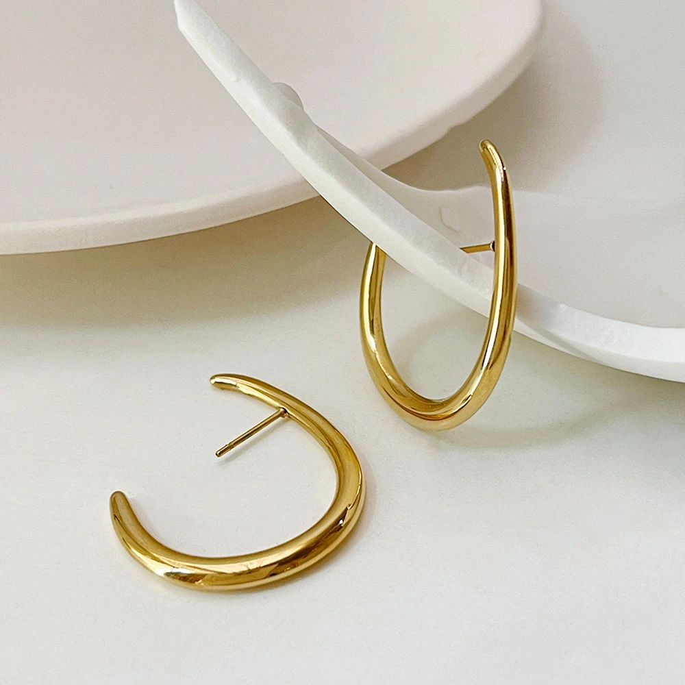 

Minar Punk Gold Color Copper Earring for Women Brass Hollow Twisted C Shaped Geometrical Hoop Earrings Statement French Jewelry