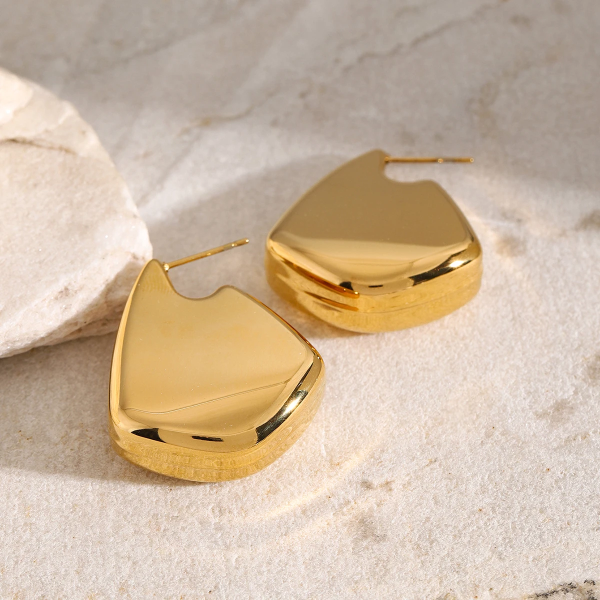 Очаровательные большие полые серьги-гвоздики из нержавеющей стали Uworld