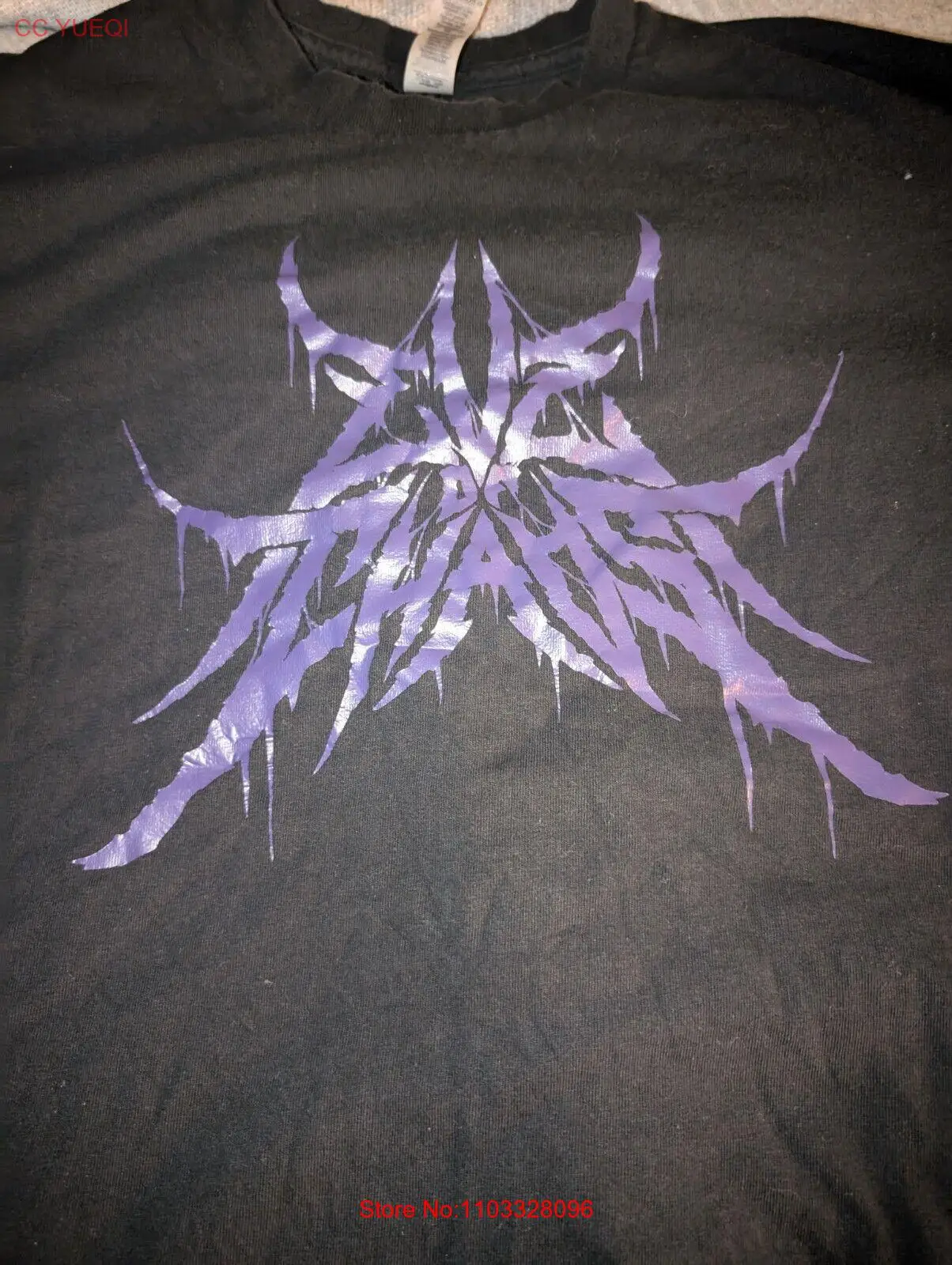 Большая черная футболка с изображением эва Хаоса из тяжелого металла