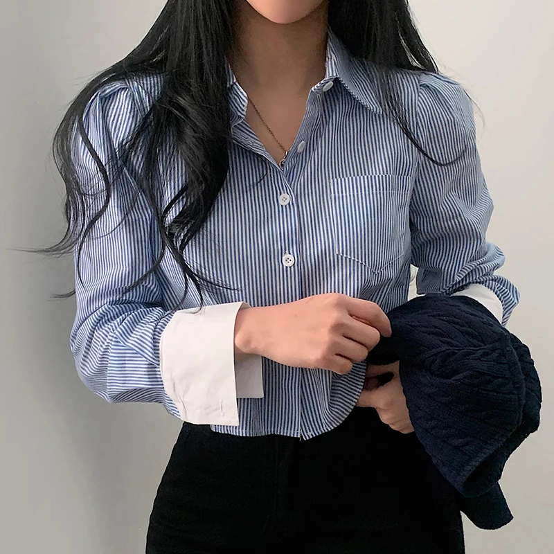 Женские рубашки и блузки в контрастную полоску однобортные с воротником-лапша