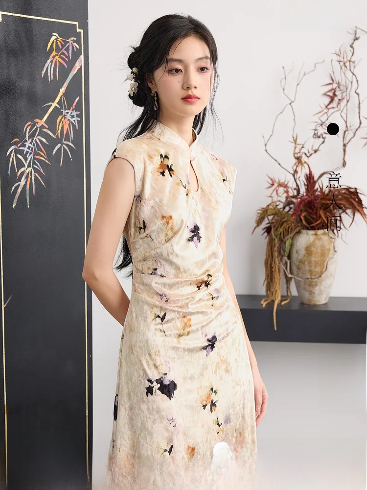 Триколор [Кардам Фанхуа] 2024 осеннее новое китайское платье с разрезом на талии