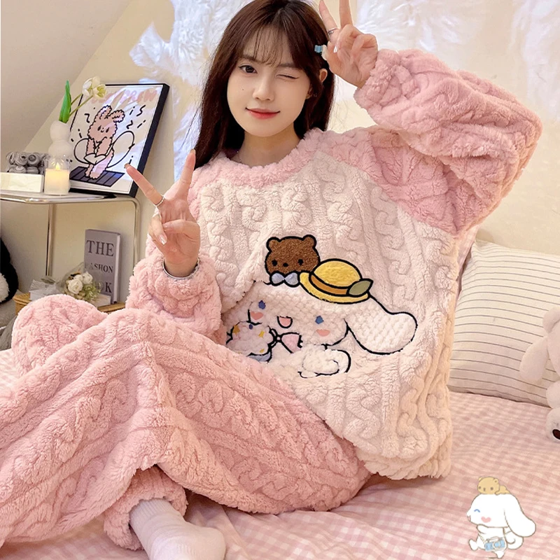 

Cartoon Sanrio Kuromi Melody Plush Sleepwear Cinnamoroll Winter Leisure Comfort Thickened Coral Velvet Pajamas Household Clothes