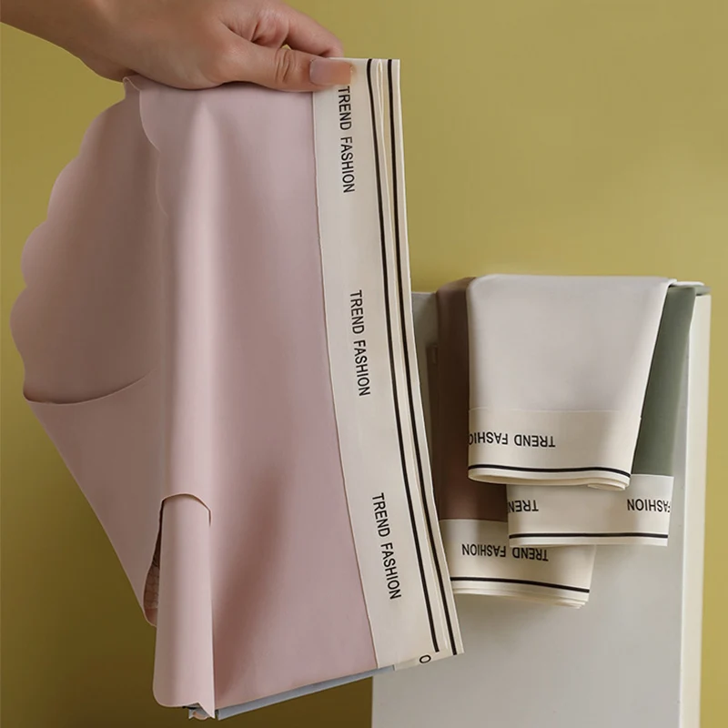 

Модные бесшовные трусики, сексуальное шелковое женское нижнее белье из ледяного шелка, антибактериальные трусики с промежностью, женское нижнее белье со средней талией, Новинка