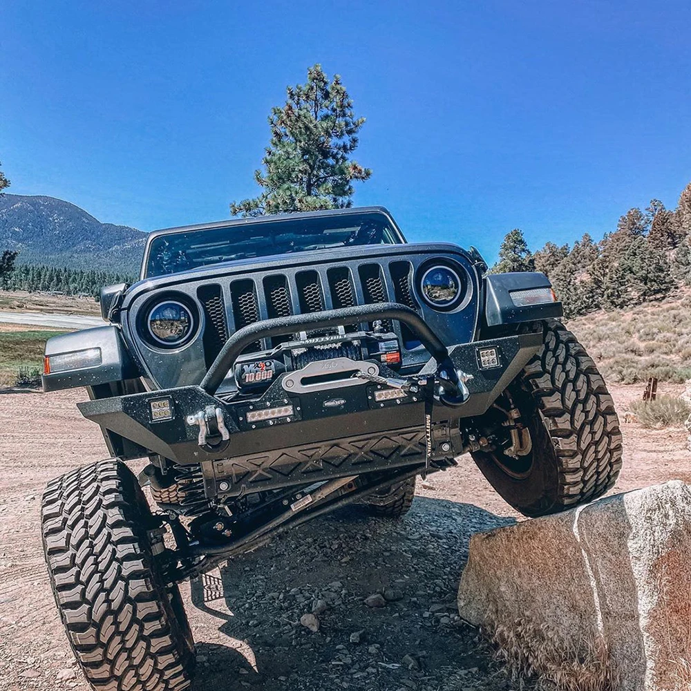 

J40-3 Front Bumper With LED Lights and Tow Hook Steel Bumper for Jeep Wrangler JK 2007-2017 LANTSUN