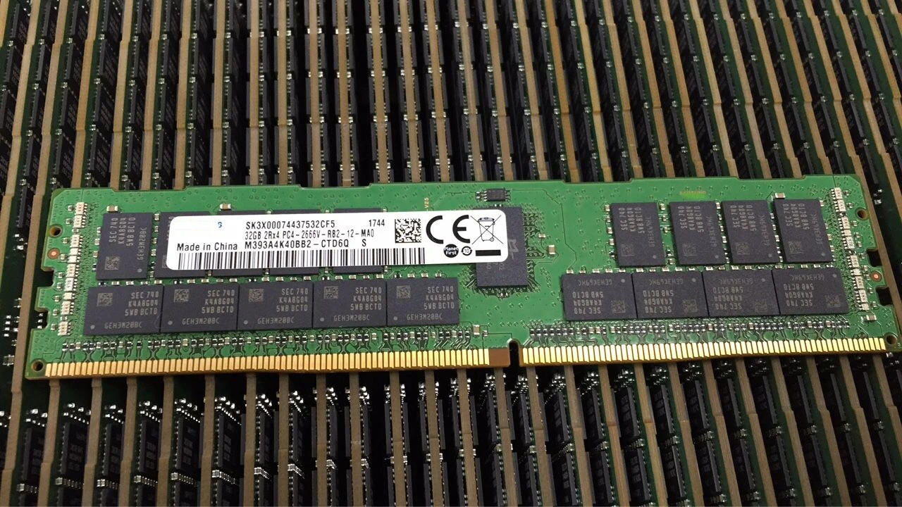 

RAM Hyundai Spotlight 32G DDR4 2666 ECC REG 32GB PC4-2666V Server Memory