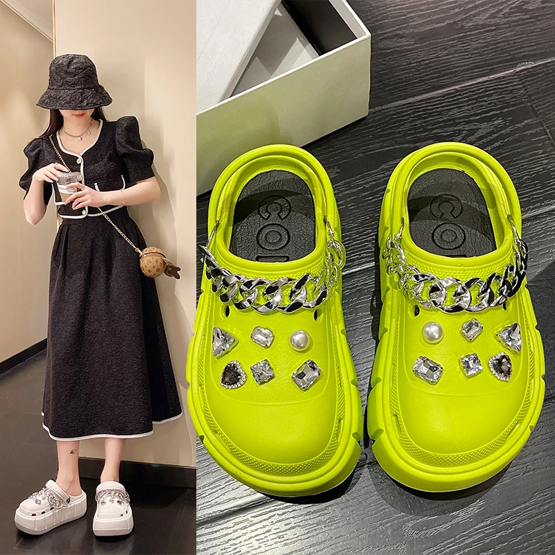 2022 NEW Women Clogs Platform Sandals Summer Women Slippers Wedges Sandals Outdoor Clogs Thick Beach Slippers Flip Flops Shoes