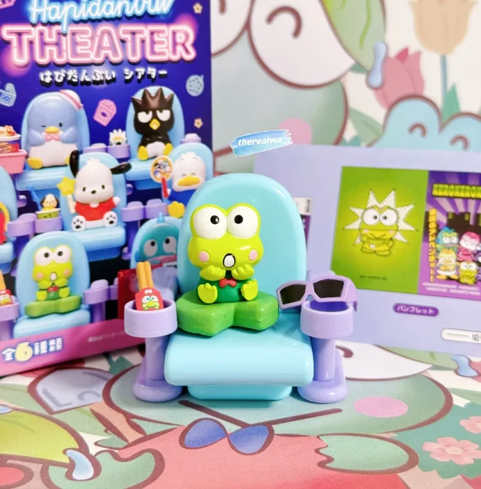 Фото Новый театр Sanrio Hapidanbui, миниатюрный игровой домик, глухая коробка, орнамент, Коллекционная модель, подарок на день рождения, Рождество, игрушки №5