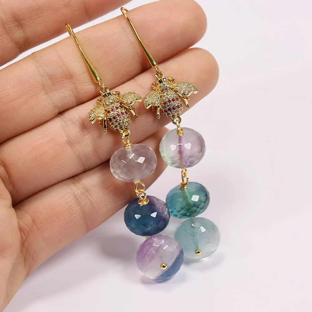 Комплект из колье и серёг с натуральными камнями