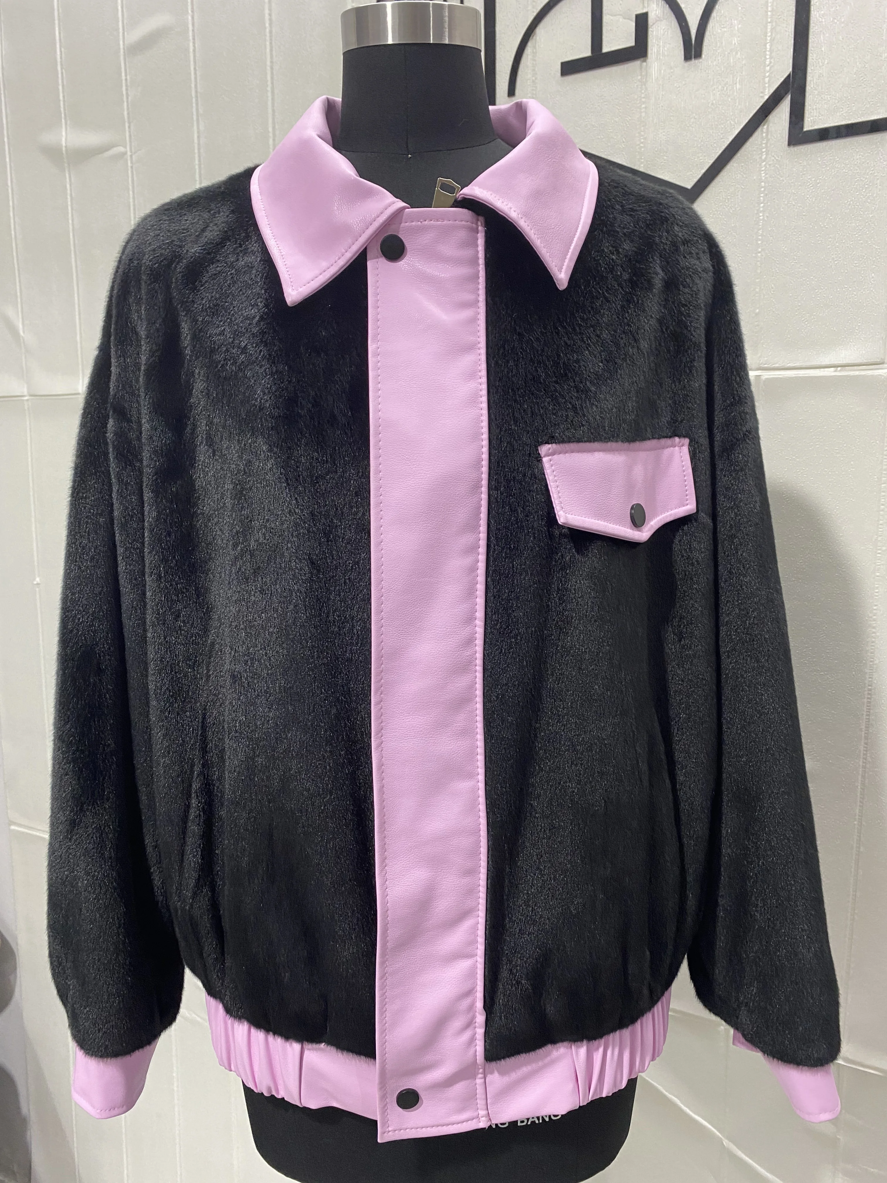 

Nerazzurri Осень Зима Розовая Кожаная Лоскутная Черная Куртка Из Искусственного Меха Норки Женская с Молнией С Длинным Рукавом Роскошная Дизайнерская Верхняя Одежда для женщин 2023 шуба искуственный мех