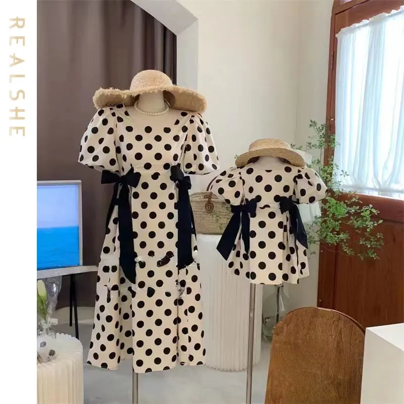 

Family Matching Outfits Mother Daughter Clothes 2023 Summer Short Sleeve Bow Dots Dresses Princess Dress for Children
