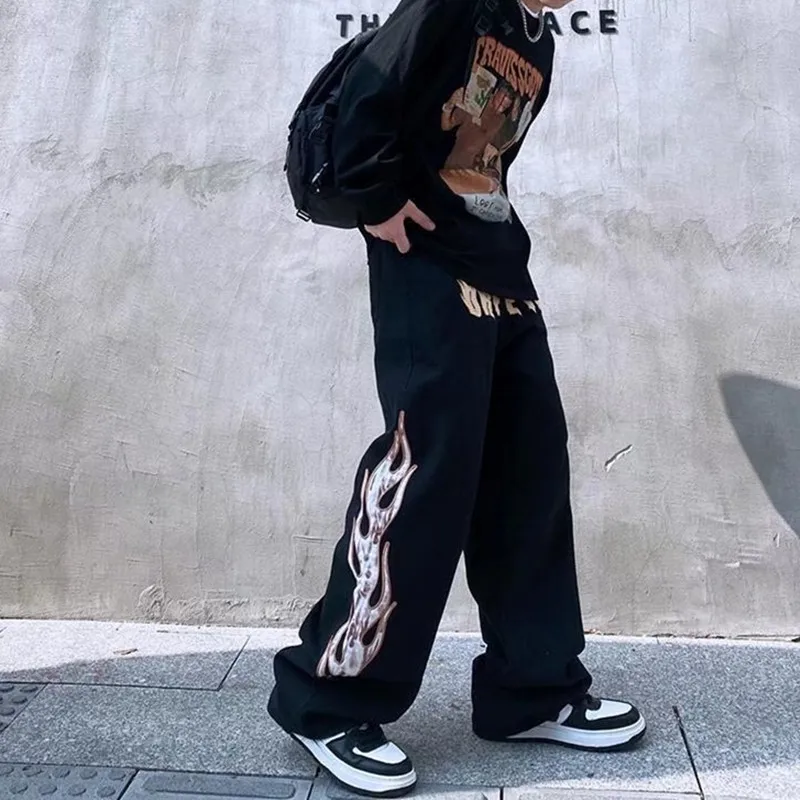 New Arrivals Flame Letter Embroidery Hip Hop Men Straight Jeans Trousers Streetwear Loose Denim Pants Oversize Pantalones Hombre