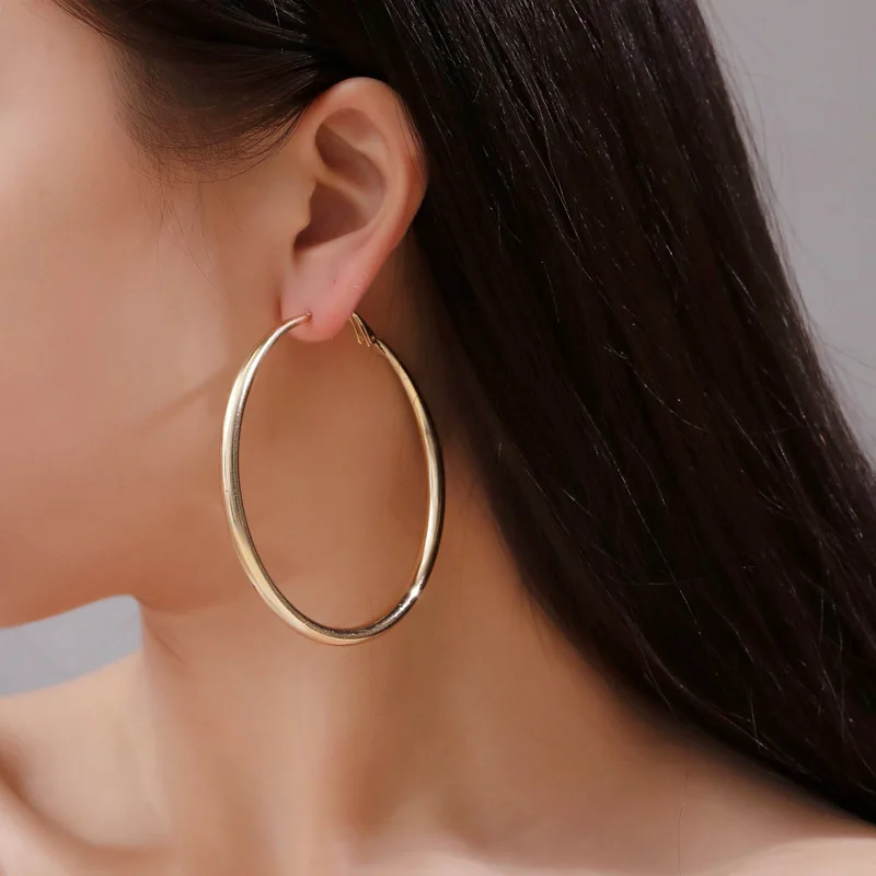 

Earring Simple Fashion Exaggerated Big Ear Circle Punk Wind Street Shoot Hipster Earrings Temperament Earring Free Shipping $1Uk