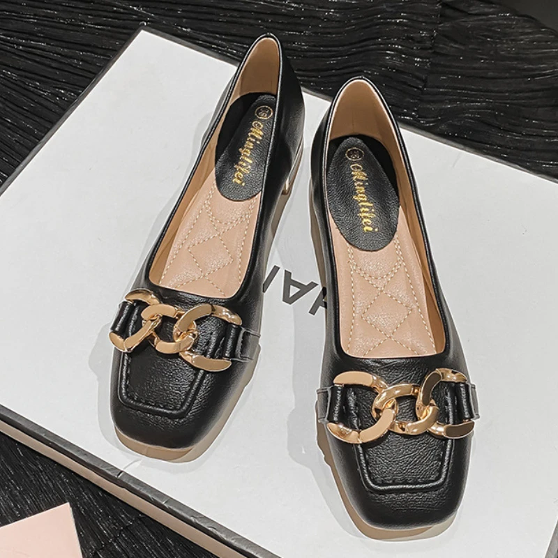 Plus Size 35-43 Women Low Heel Pumps Shoes Metal Buckle Decoration Flats Office Lady Slip on Leaher Loafers Spring Fashion M6-8