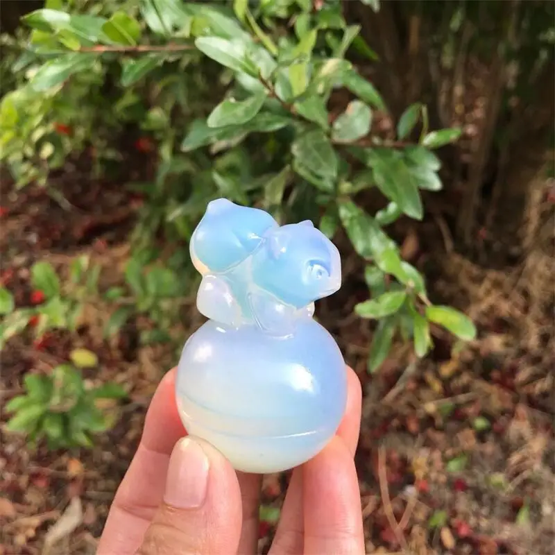 

High Quality Opalite Cartoon Crystal Carving Reiki Christmas Gift For Kids Or Healing Home Room Decoration 1pcs