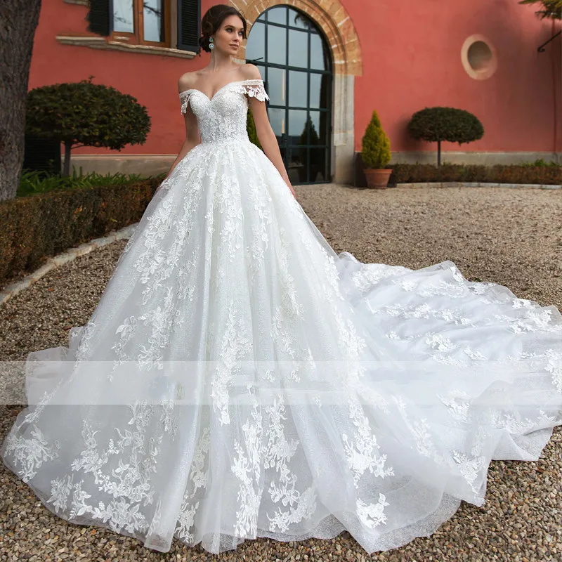 

Великолепное свадебное платье с аппликацией и Королевским шлейфом, блестящее фатиновое платье невесты с вырезом сердечком и завязкой