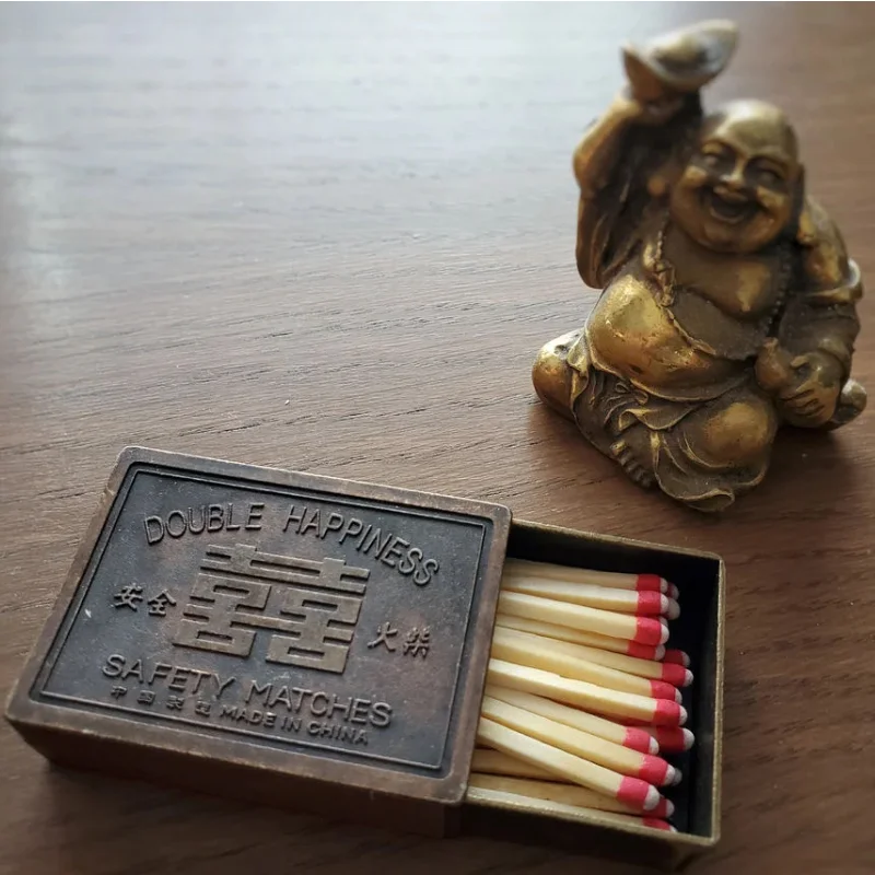 

Антикварная латунная спичечная коробка JBNG