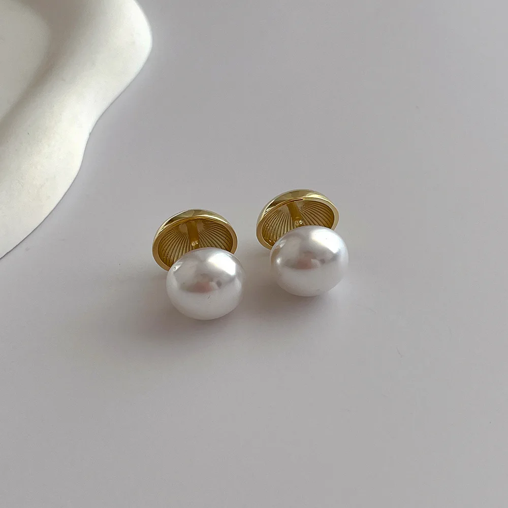 

Minar Minimalist Imitation Pearl Earring for Women Gold Color Copper Round Circle Statement Stud Earrings Every Day Jewellery