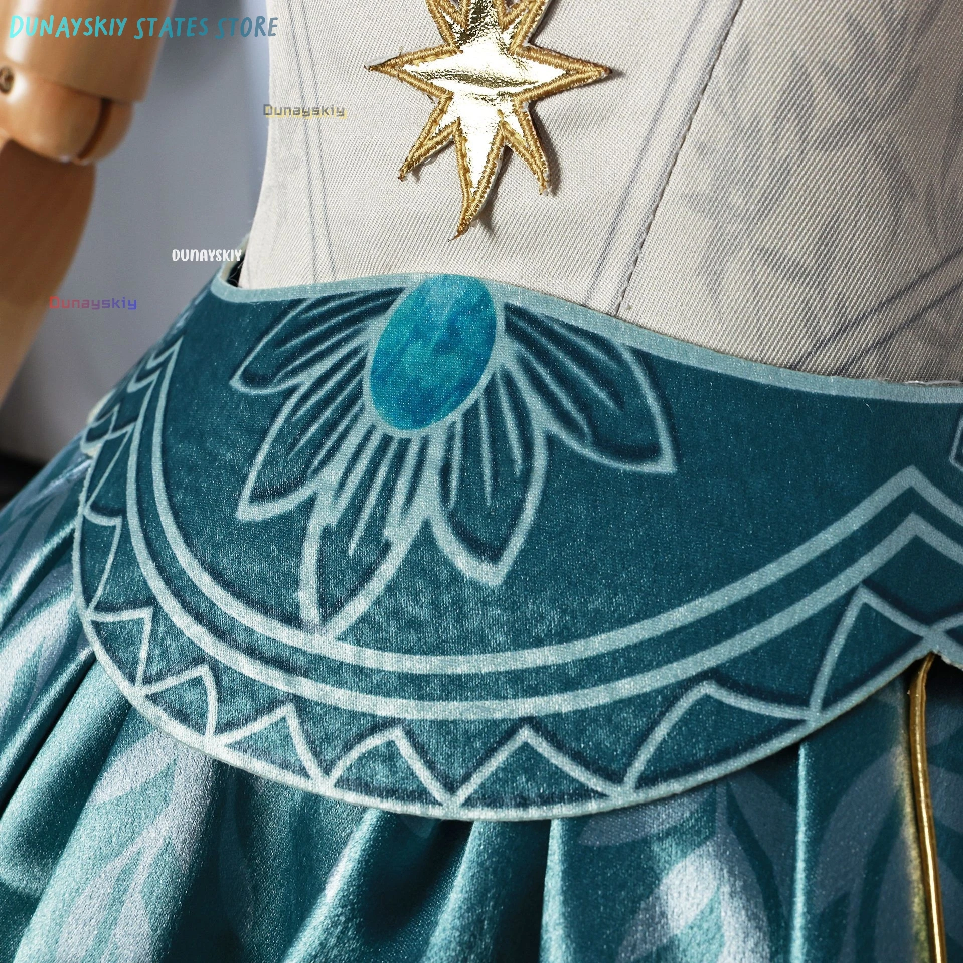 Костюм Маргареты Зелле для косплея Identity V