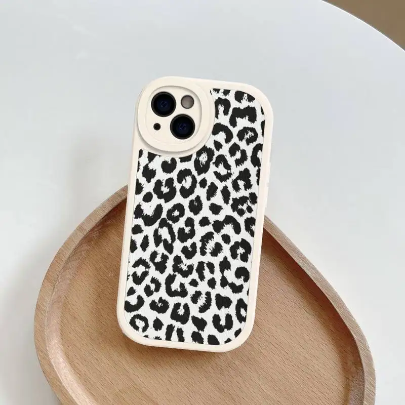 Black and white Dalmatian Cow zebra texture Phone Case Hard Leather For iPhone 14 13 12 Mini 11 14 Pro Max Xs X Xr 7 8 Plus