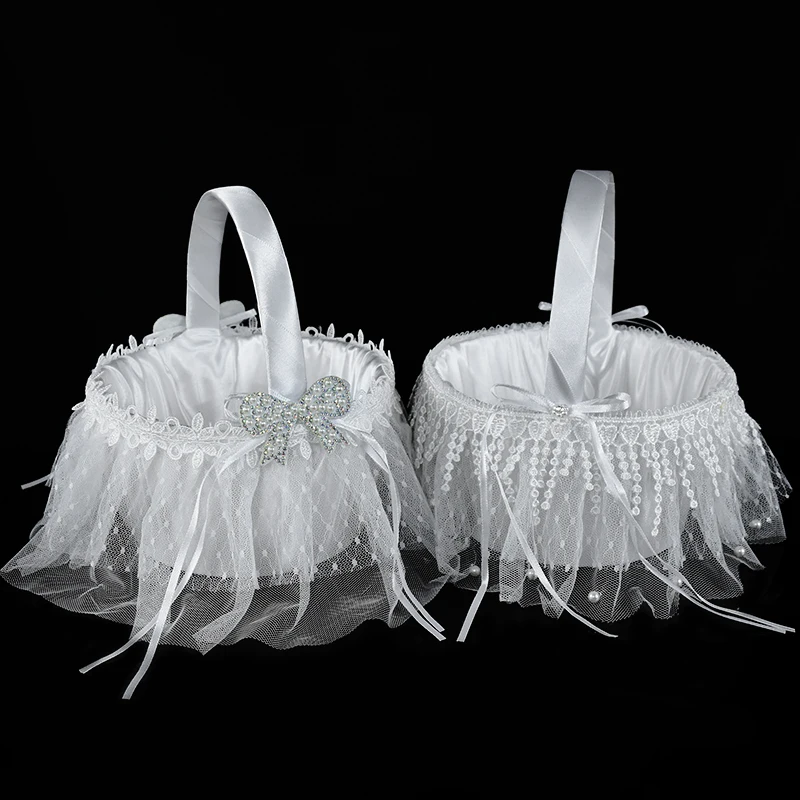 

Wedding Flower Basket Lace Silk White Basket Romantic Wedding Decoration Hand Held Bridesmaid Flower Baskets For Home Decor