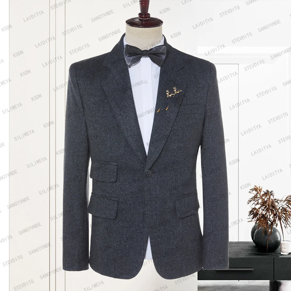 пиджак мужской с геральдикой. значок на пиджак. ральф лорен клубный пиджак. пиджак ральф лаурен женский. жакет с буквами w.