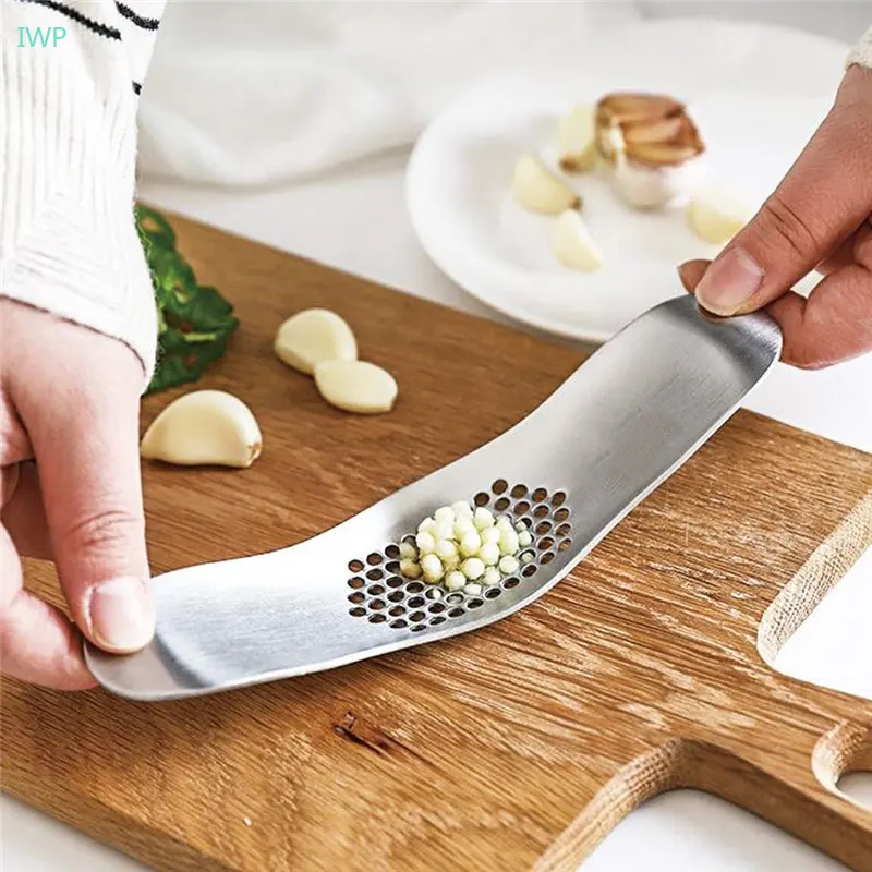 

Curved Garlic Press Stainless Steel Multi-function Manual Garlic Creative Cloves Kitchen Garlic Press Gadgets Kitchen Items