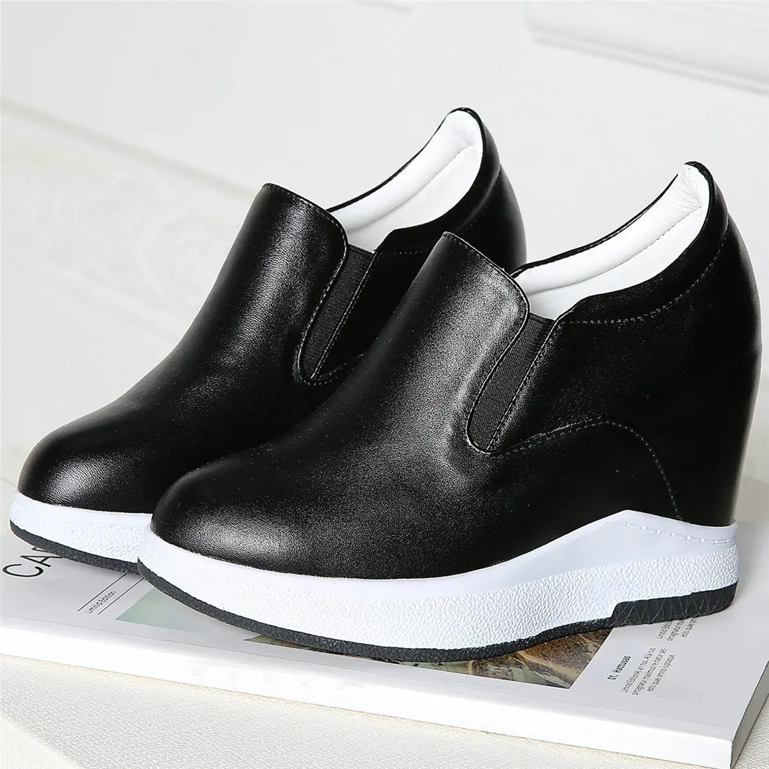 

2023 Platform Pumps Shoes Women Genuine Leather Wedges High Heel Motorcycle Boots Female Round Toe Fashion Sneakers Casual Shoes