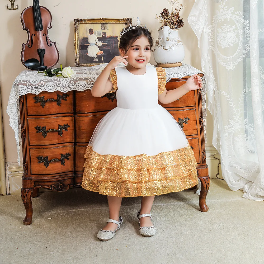 

2022 New Girls Small Flying Sleeves Sequins Birthday 1Y 2Y Flower Girl Dress Children Princess Cake Skirt Fluffy