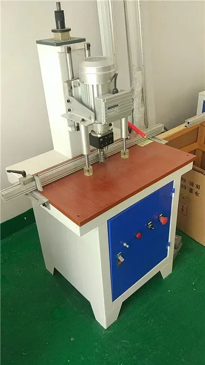 Сверлильный станок с одной головкой для деревянных дверей