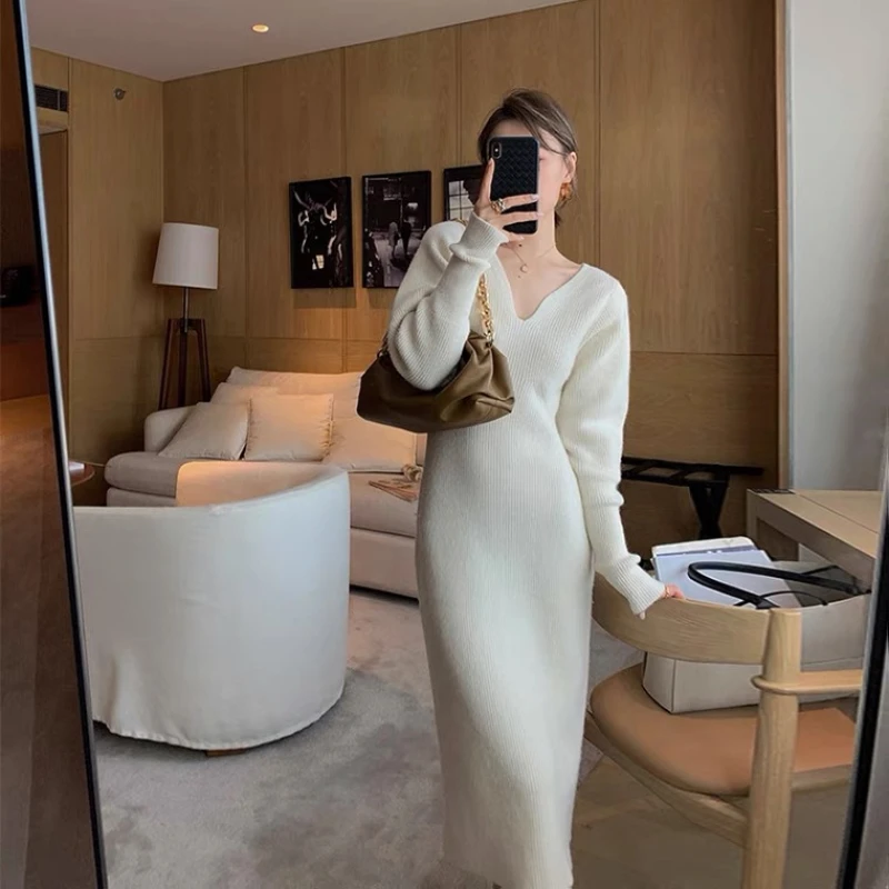 

Vintage Winter Beige Color V-Neck Women Sweater Dress Long Sleeve Knitted Sweaterknit Lady Warm Dresses