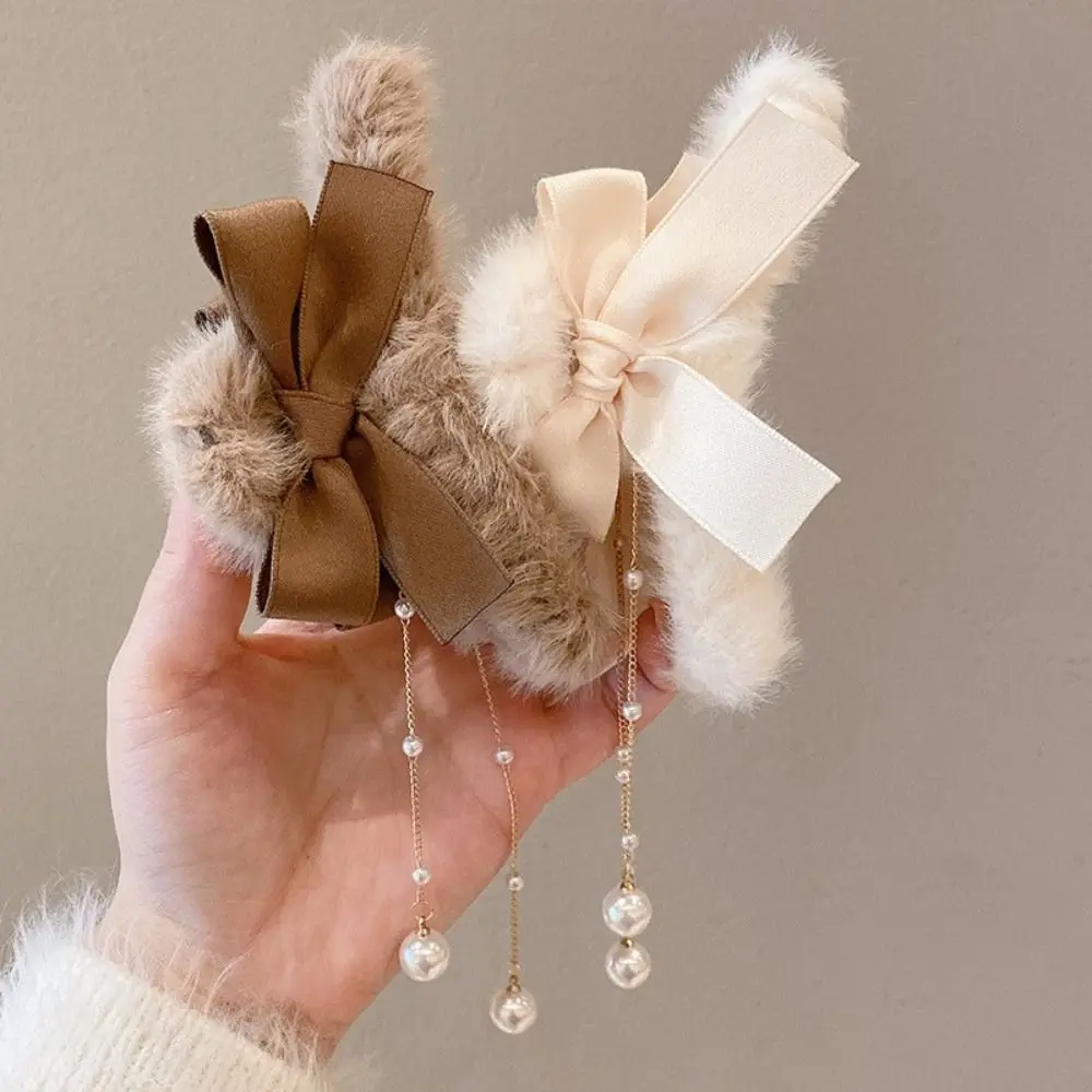 

New Fashion Bow Pearl Tassel Plush Hair Claw Clips Cute Plush Hairpin Women Ponytail Holder Shark Clip Girls Hair Accessories