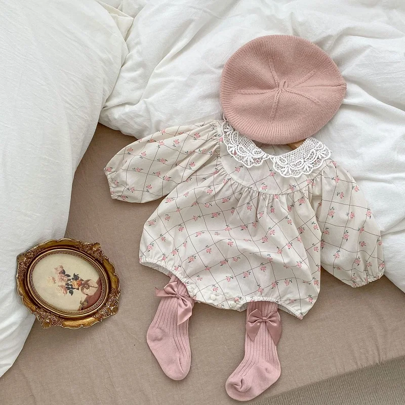 

Cute Baby Girl Romper Long Sleeve Lace Collar Flower Bodysuit Cotton One-Pieces Outfits Princess Newborn Birhtday Party Clothes