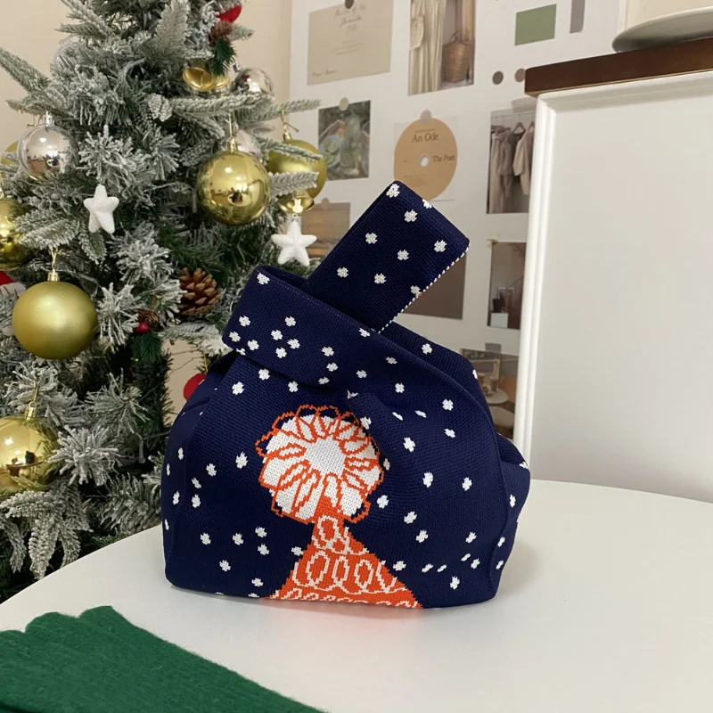 Merry Christmas Winter New Women's Knitting Handbag Designer Woven Small Wrist Bag Shopper Purses Ladies Clutch Christmas Gift
