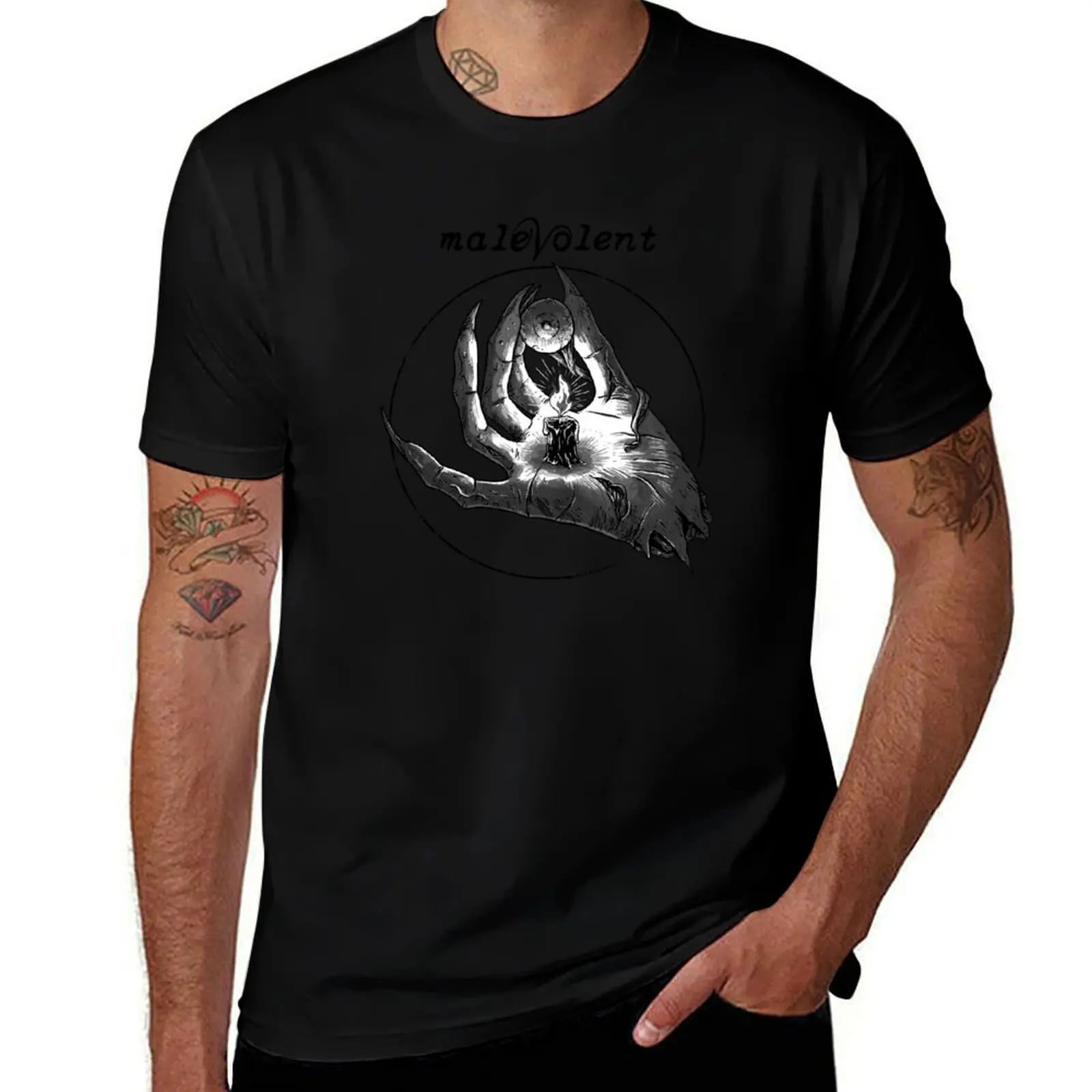 Фото Hand of Malevolence: Simple Tee Light T-Shirt Мягкая хлопковая футболка с принтом №1