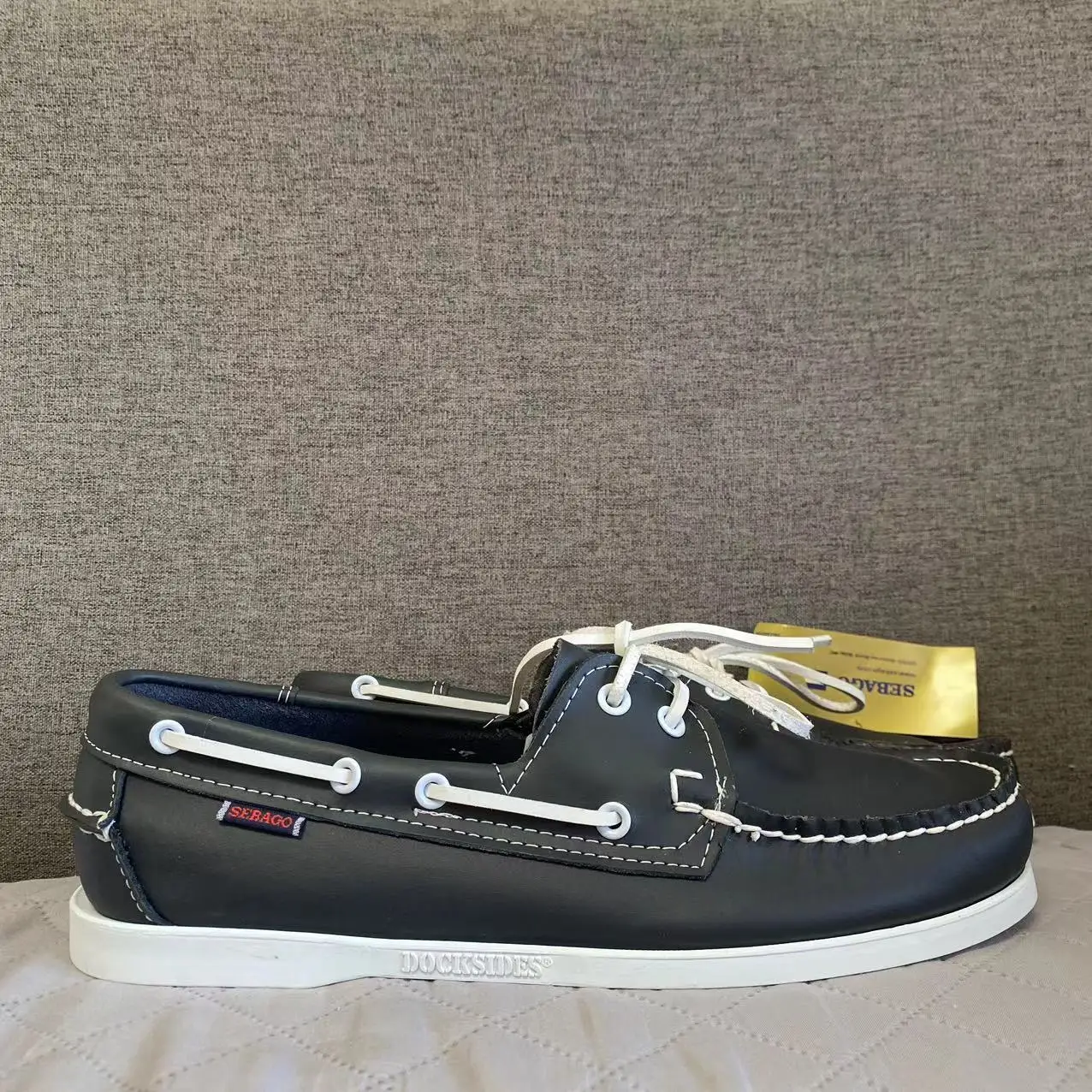 

Men Authentic Sebago Docksides Shoes - Premium Leather Moc Toe Lace Up Boat Shoes AC077