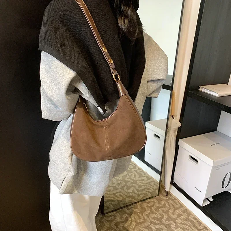 Модные однотонные Женские сумки в стиле ретро из искусственной кожи с