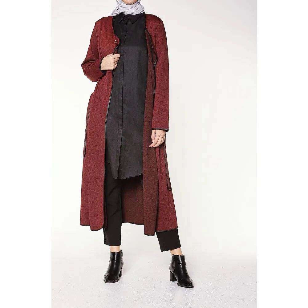 

Кепка с поясом Dorlie