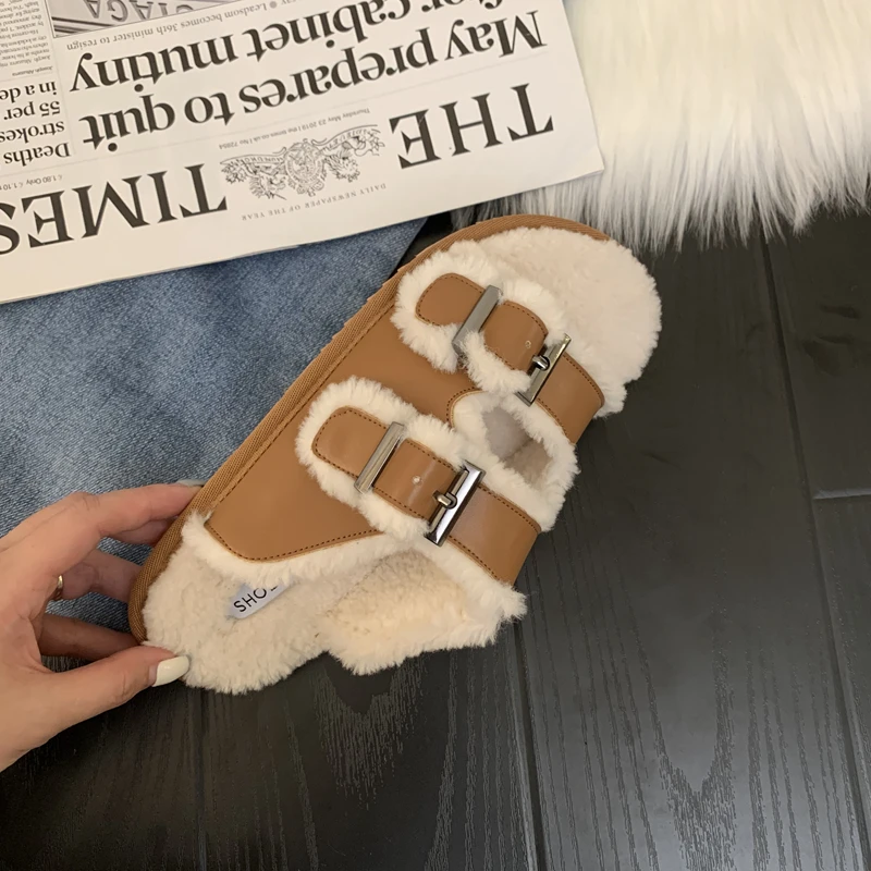 Outdoor maomao shoes that occupy the home of new fund of 2022 autumn winters is ms lamb fur buckles a leather slippers slippers