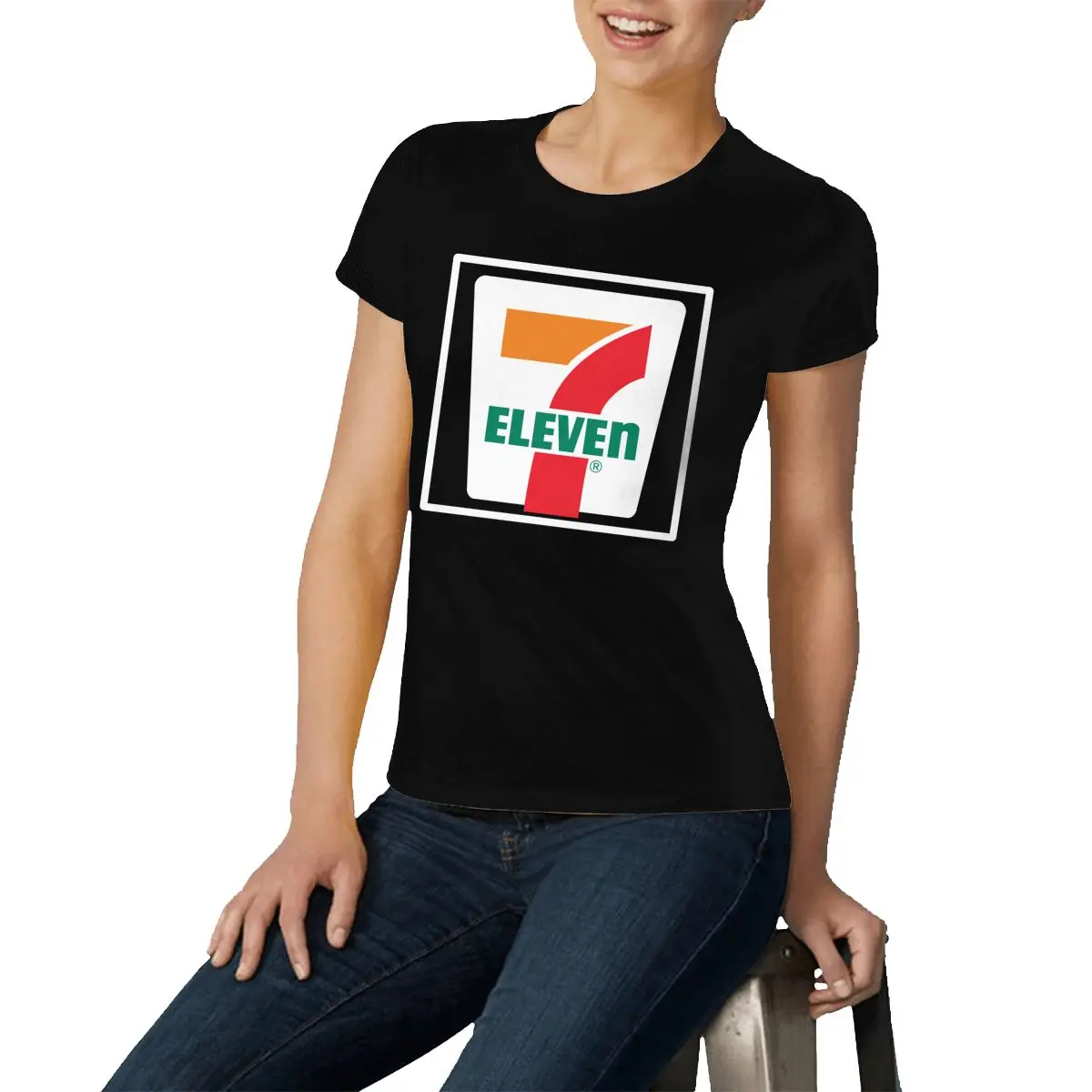 Футболка женская состаренная с логотипом 7 11 Seven Eleven |