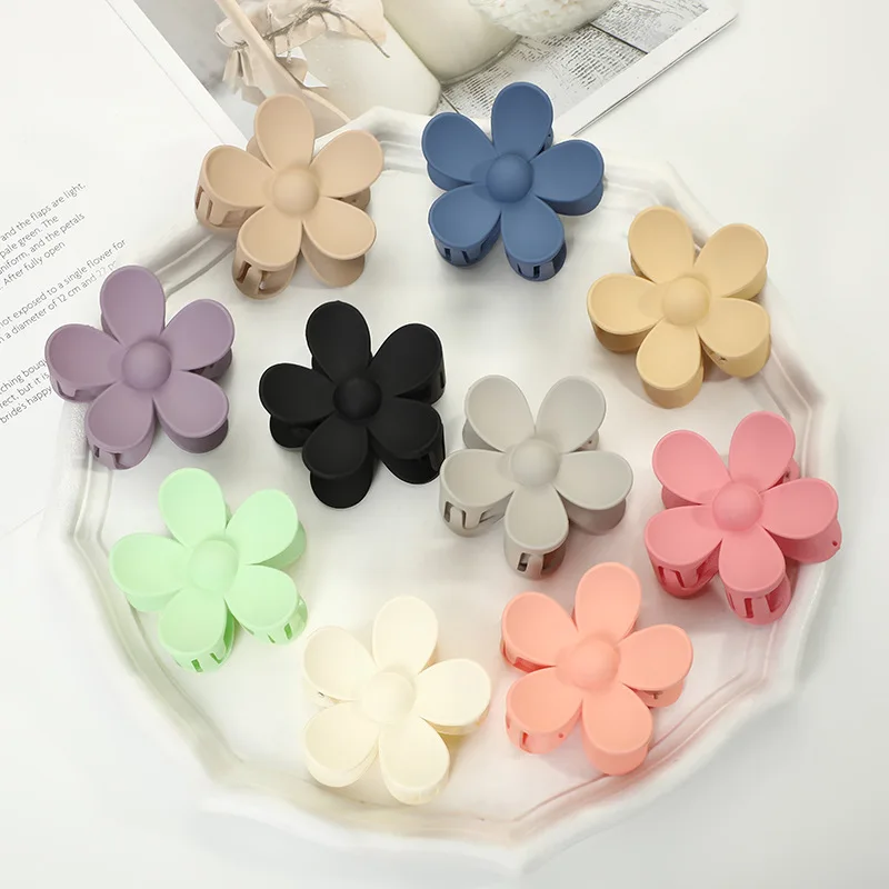 

New Arrived INS Fashion 7.5cm Big Flower Lovely Fancy Color Hair Accessories Clip Girls Beauty Frosted Matte Plastic Hair Clip