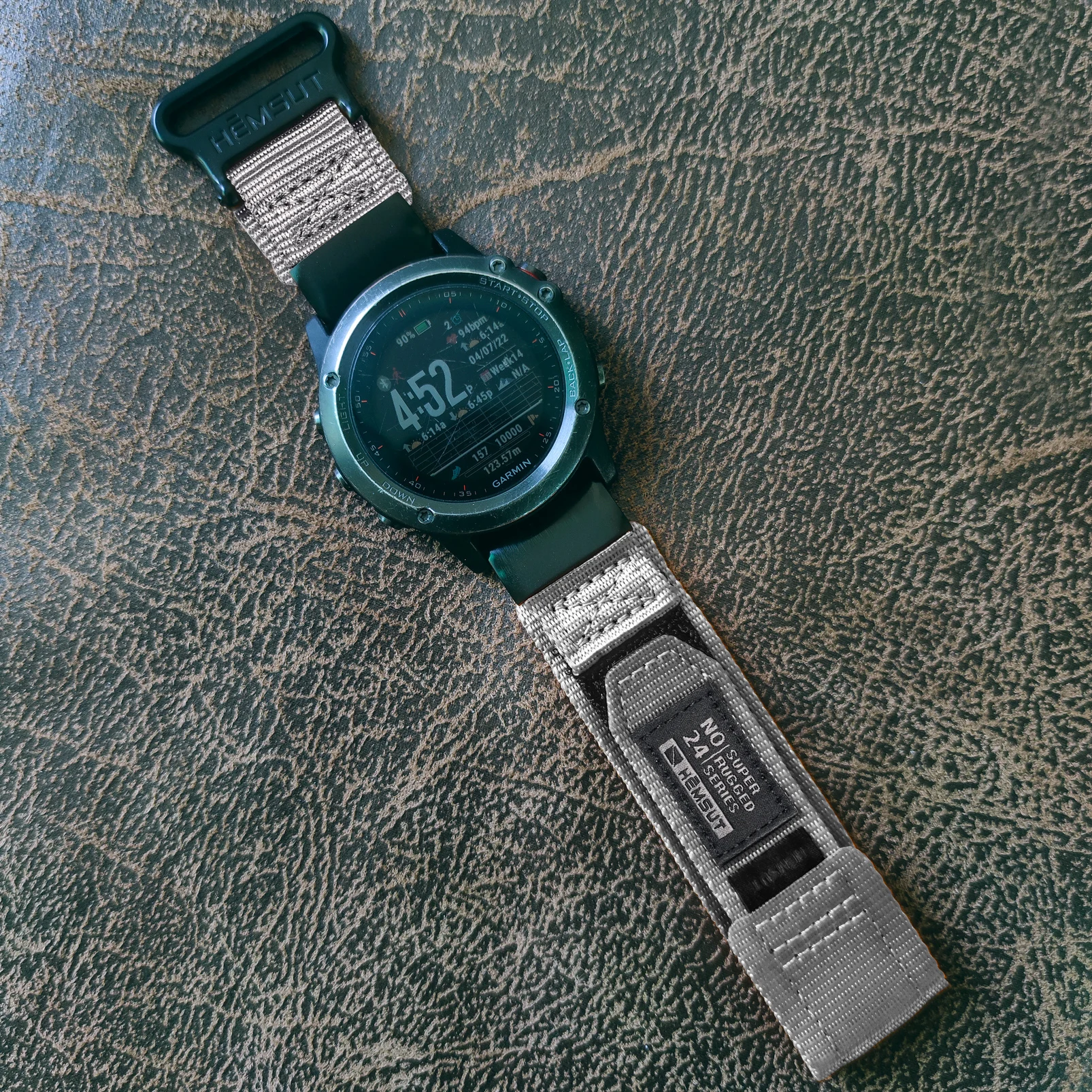 Серый ремешок для часов Garmin сверхпрочный длинный нейлоновый спортивный тканый
