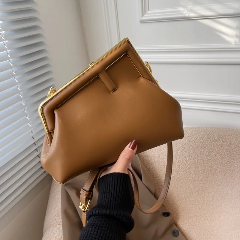 

Solid Color PU Leather Trend Crossbody Bags For Women Simple Small Clutch Female Party Handbags And Purses Lady Shoulder Bag