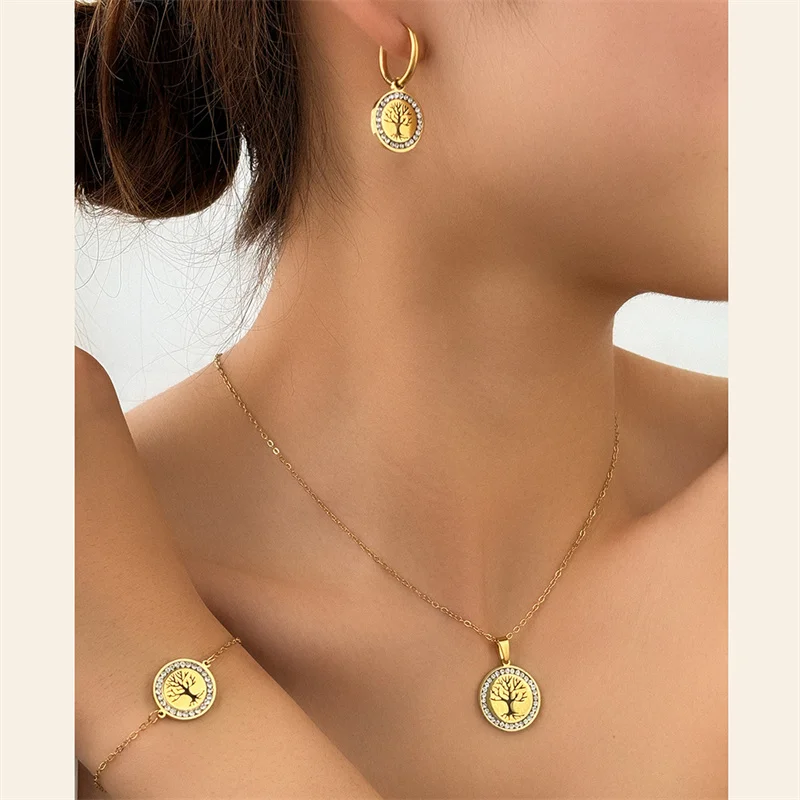 Комплект из колье серёг и браслета нержавеющей стали