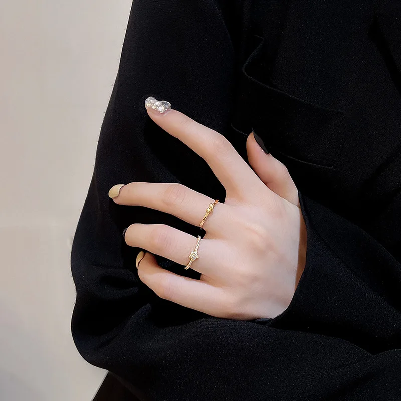 

2022 New Fashion Contracted Fresh Senior Rings Women Crystal Party Trendy Fine Star Modelling Opening Rings Jewelry