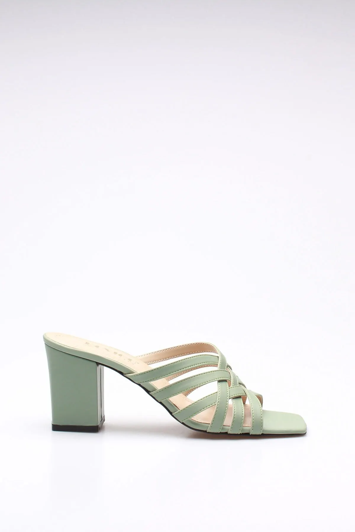 

Fashion Style women's Mint Leather Slippers Sandals And Slippers