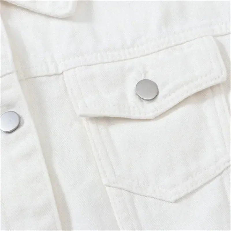 Женская джинсовая куртка повседневная короткая ковбойская белого и черного