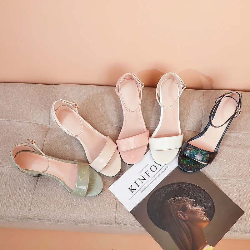 Рисунок 2 - Туфли-лодочки женские на высоком каблуке