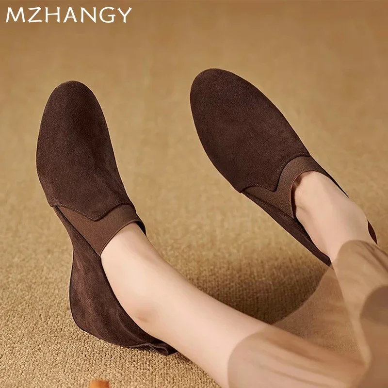 Женские замшевые ботинки на танкетке модные новые повседневные ботильоны