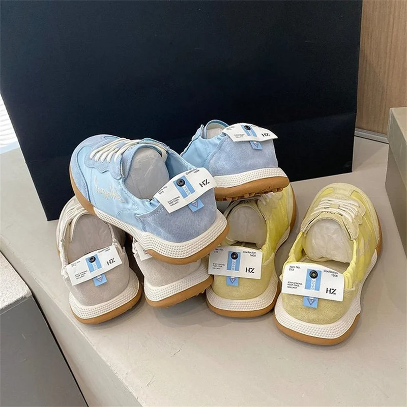 Sneakers leather flatsladies shoes on offer shoes for women 2023 ladies shoes running shoeRunning soft-soled casual women's shoe